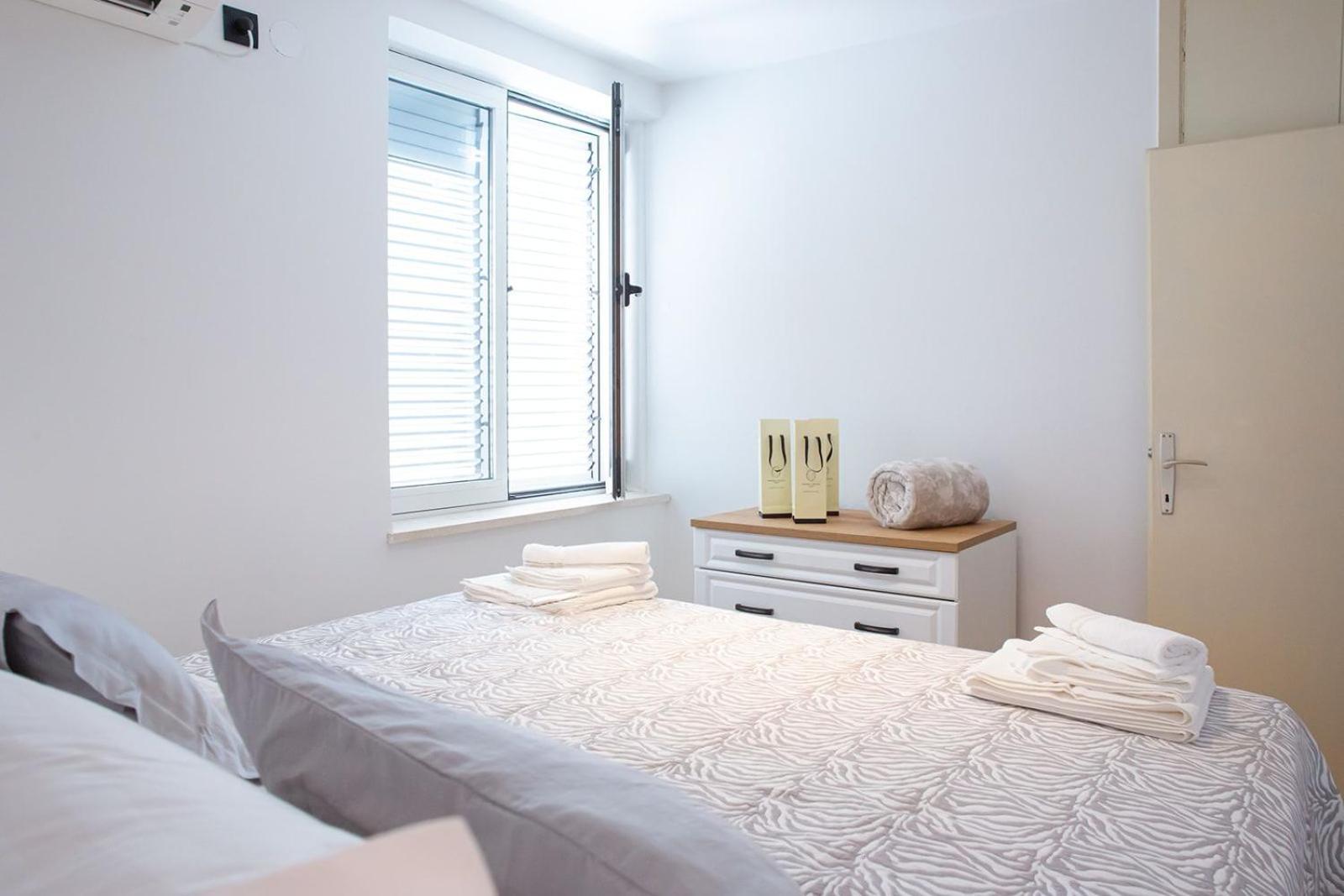 Three Bedroom Apartment With Old Town View - Orlanda'S Apartment Dubrovnik Ngoại thất bức ảnh